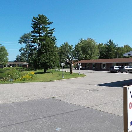 Franklin Motel, Tent & Trailer Park North Bay Kültér fotó